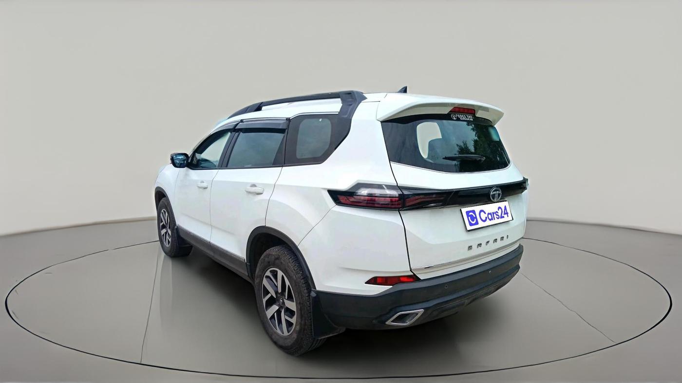 2022 Tata Safari XMA, Diesel, Automatic, 85,864 km, exterior