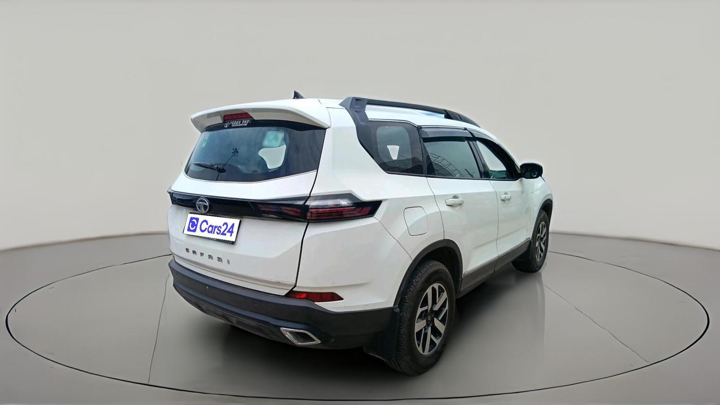 2022 Tata Safari XMA, Diesel, Automatic, 85,864 km, exterior