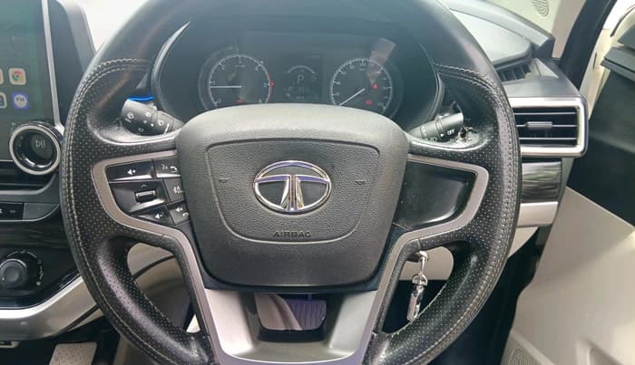 2022 Tata Safari XMA, Diesel, Automatic, 85,864 km, interior