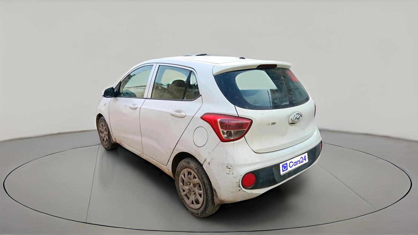 2018 Hyundai Grand i10 MAGNA U2 1.2 CRDI, Diesel, Manual, 1,23,194 km, exterior