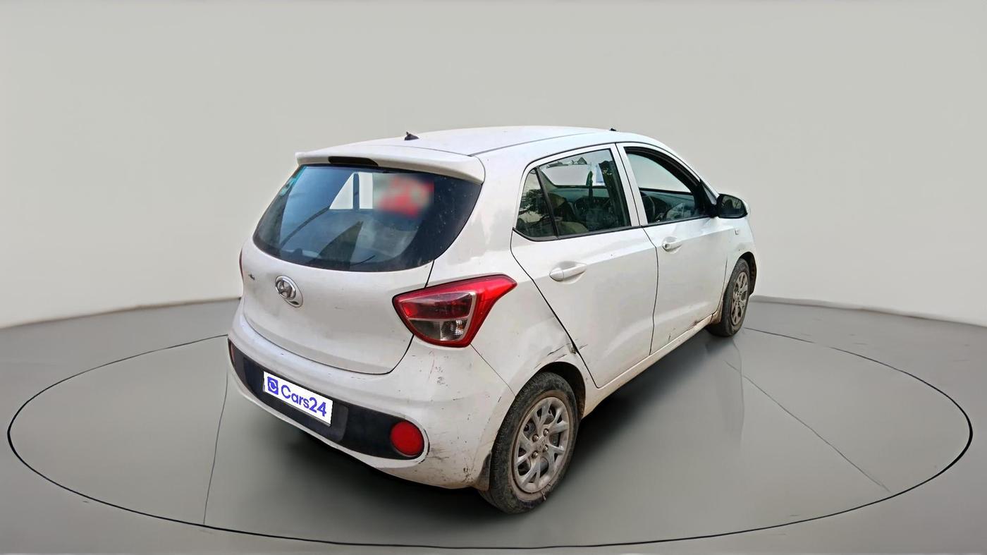 2018 Hyundai Grand i10 MAGNA U2 1.2 CRDI, Diesel, Manual, 1,23,194 km, exterior