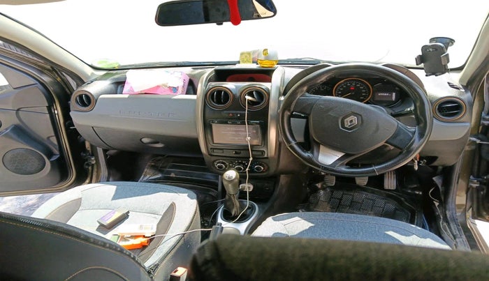2016 Renault Duster 85 PS RXL DIESEL, Diesel, Manual, 1,28,566 km, interior