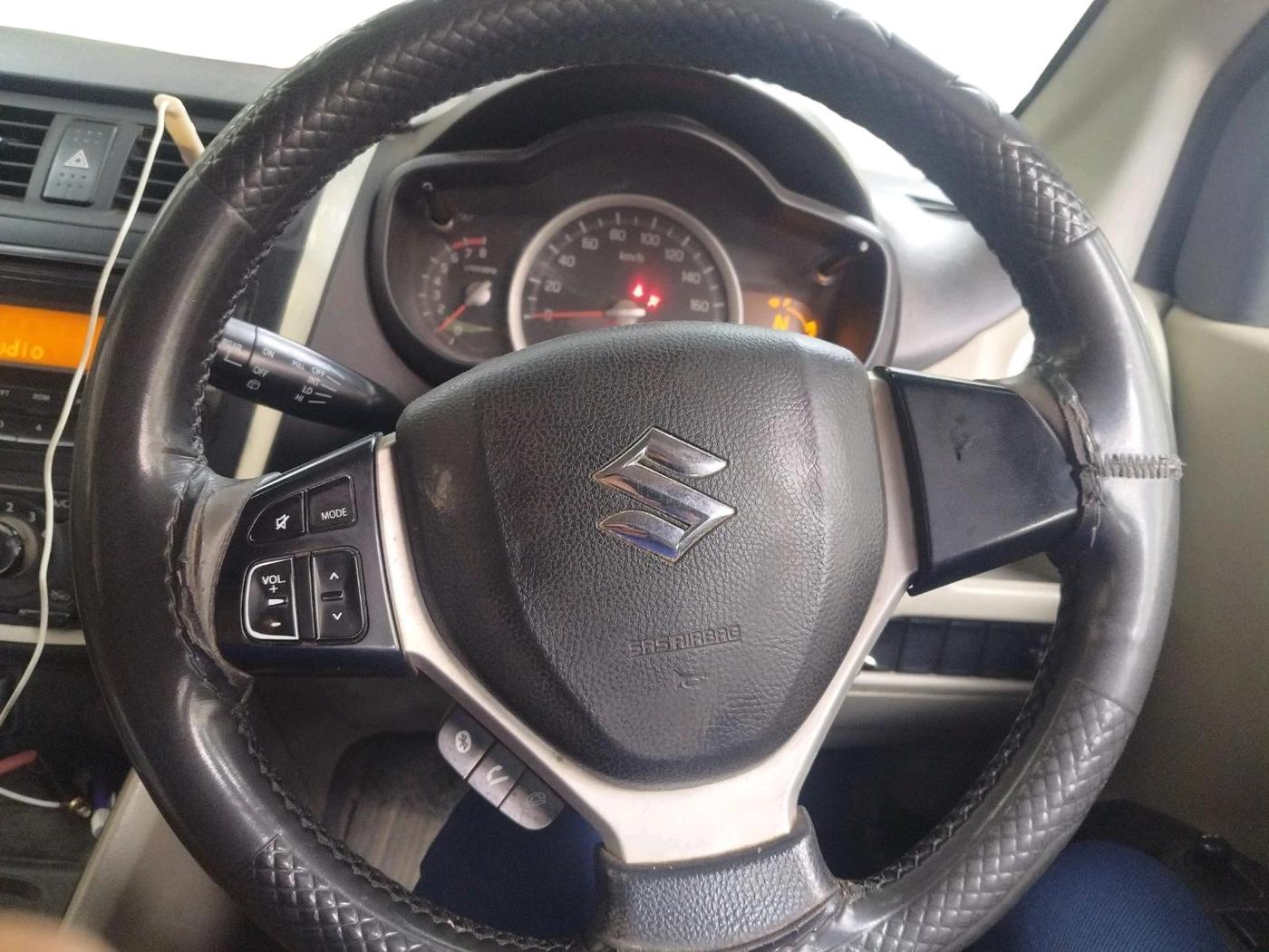 2017 Maruti Celerio ZXI AMT (O), Petrol, Automatic, 2,02,576 km, interior