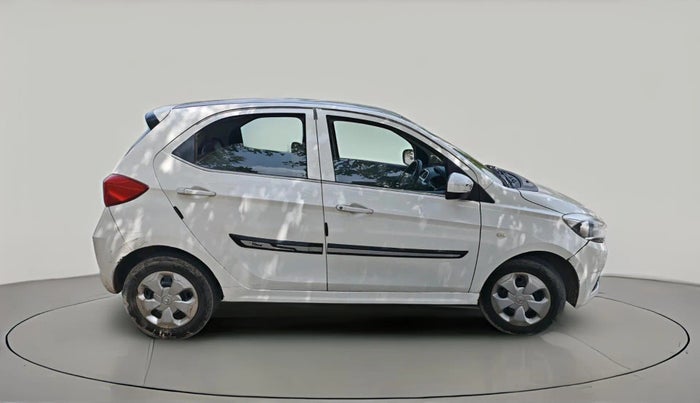 2017 Tata Tiago XT PETROL, CNG, Manual, 1,24,599 km, exterior