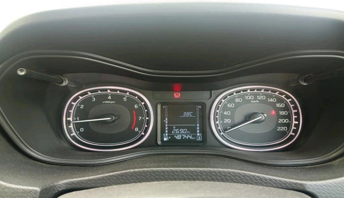2022 Maruti BREZZA ZXI, Petrol, Manual, 48,744 km, interior