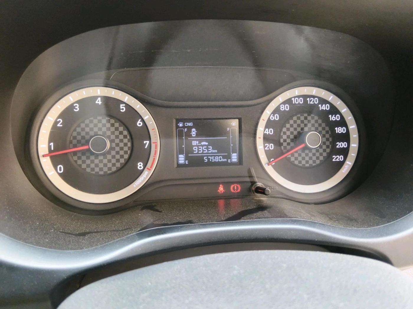 2021 Hyundai AURA S 1.2 CNG, CNG, Manual, 57,580 km, interior