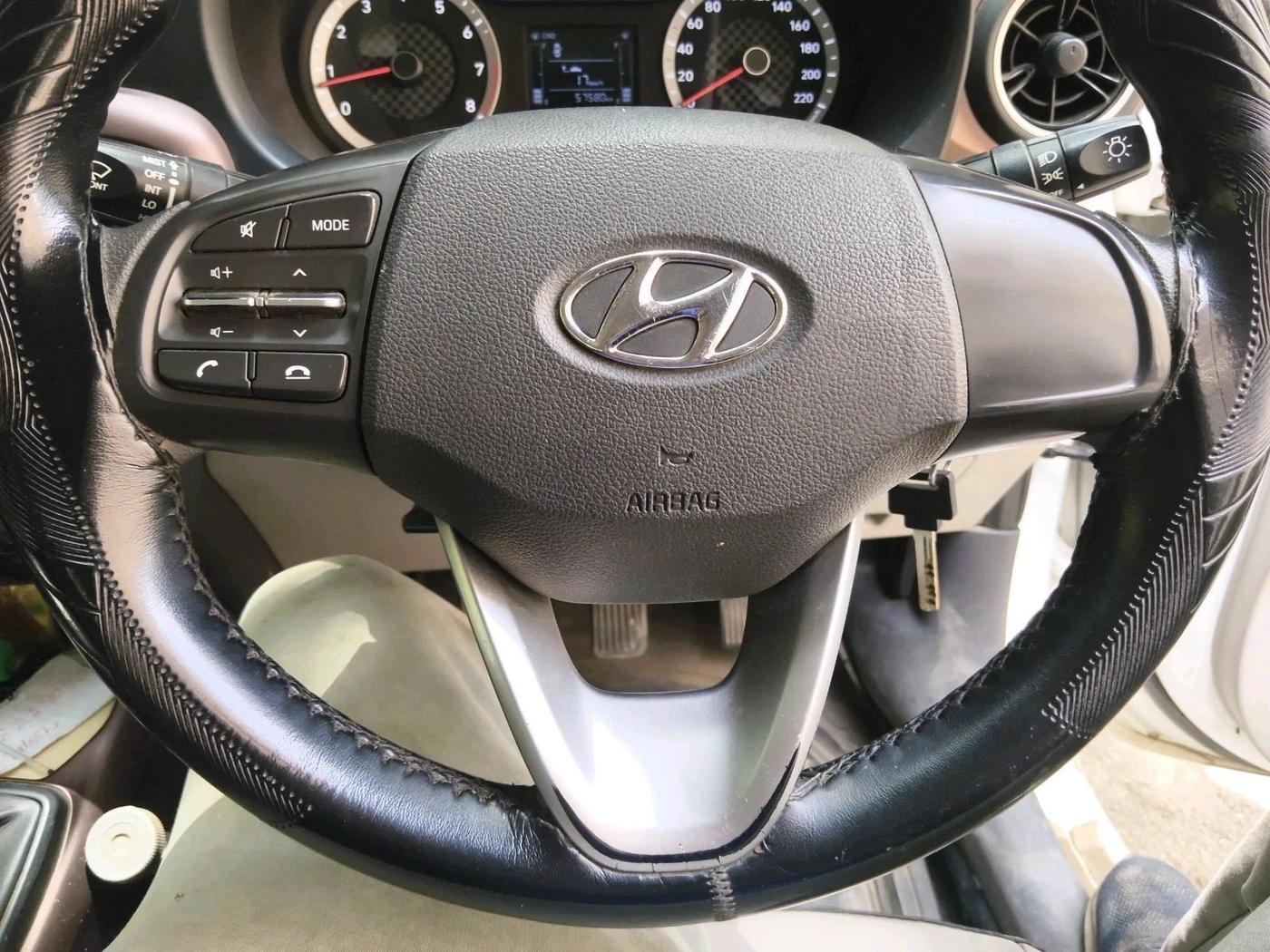2021 Hyundai AURA S 1.2 CNG, CNG, Manual, 57,580 km, interior