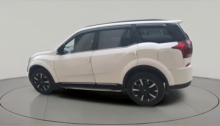 2019 Mahindra XUV500 W11 AT, Diesel, Automatic, 1,34,649 km, exterior