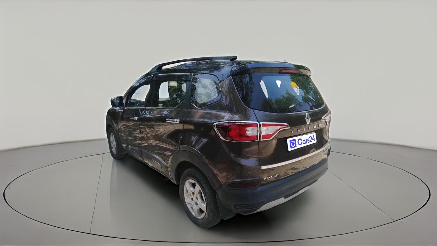 2022 Renault TRIBER RXT, CNG, Manual, 89,165 km, exterior