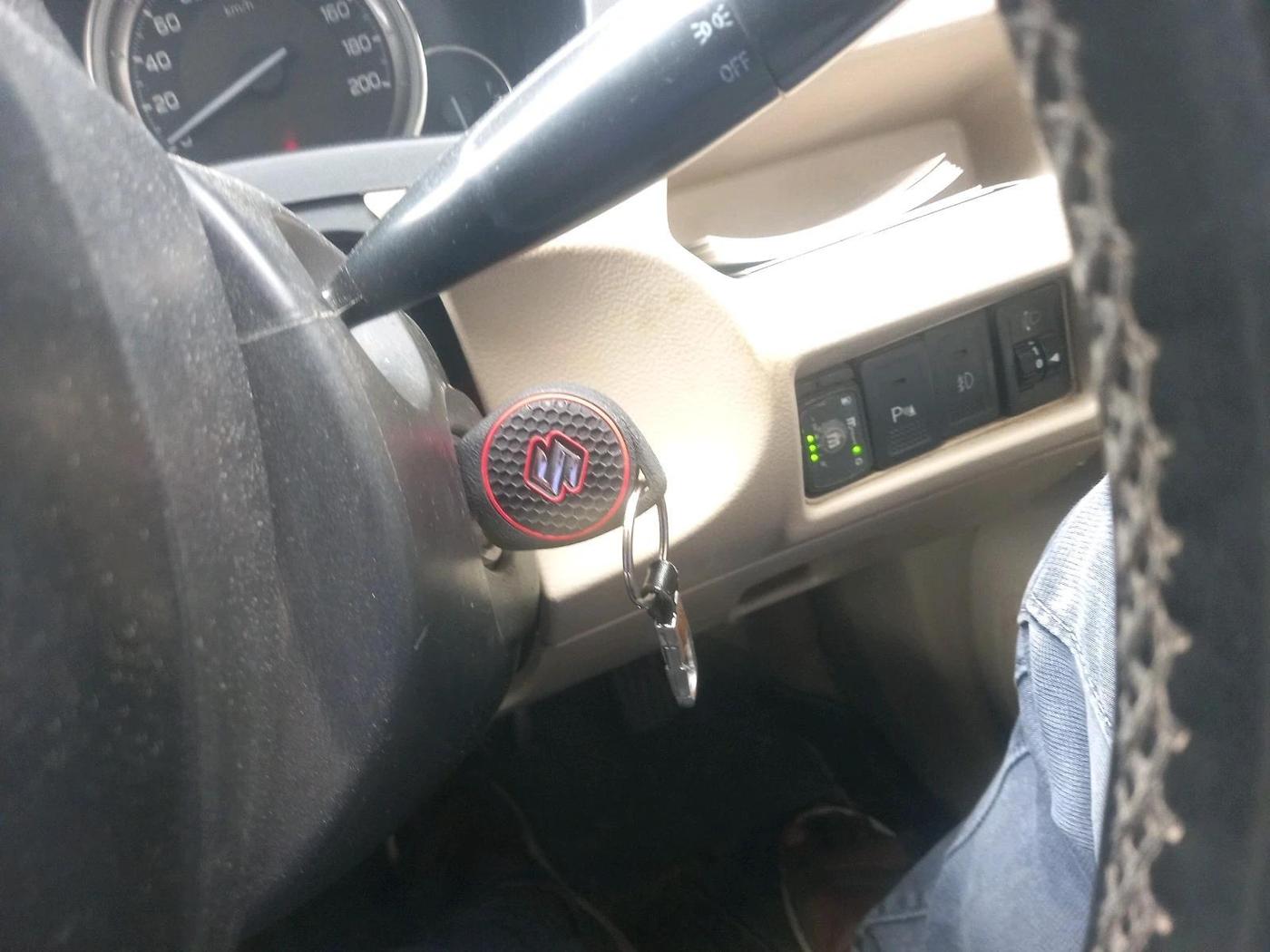 2016 Maruti Ciaz VXI, Petrol, Manual, 88,577 km, interior