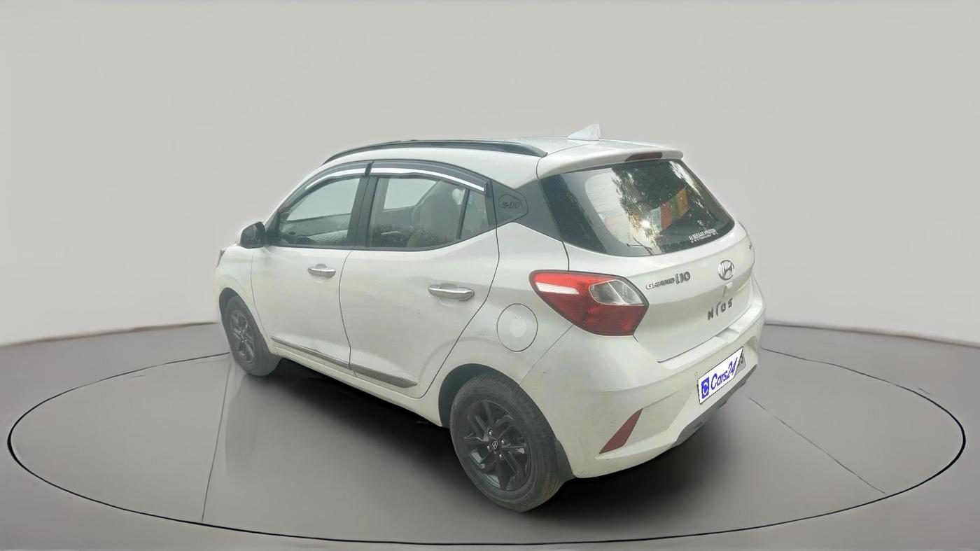 2022 Hyundai GRAND I10 NIOS SPORTZ 1.2 KAPPA VTVT, Petrol, Manual, 44,424 km, exterior