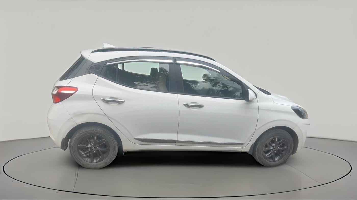 2022 Hyundai GRAND I10 NIOS SPORTZ 1.2 KAPPA VTVT, Petrol, Manual, 44,424 km, exterior