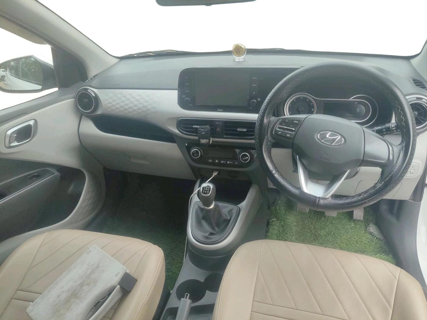 2022 Hyundai GRAND I10 NIOS SPORTZ 1.2 KAPPA VTVT, Petrol, Manual, 44,424 km, interior