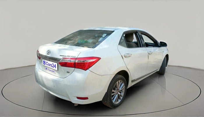 2014 Toyota Corolla Altis GL PETROL, Petrol, Manual, 2,02,883 km, exterior