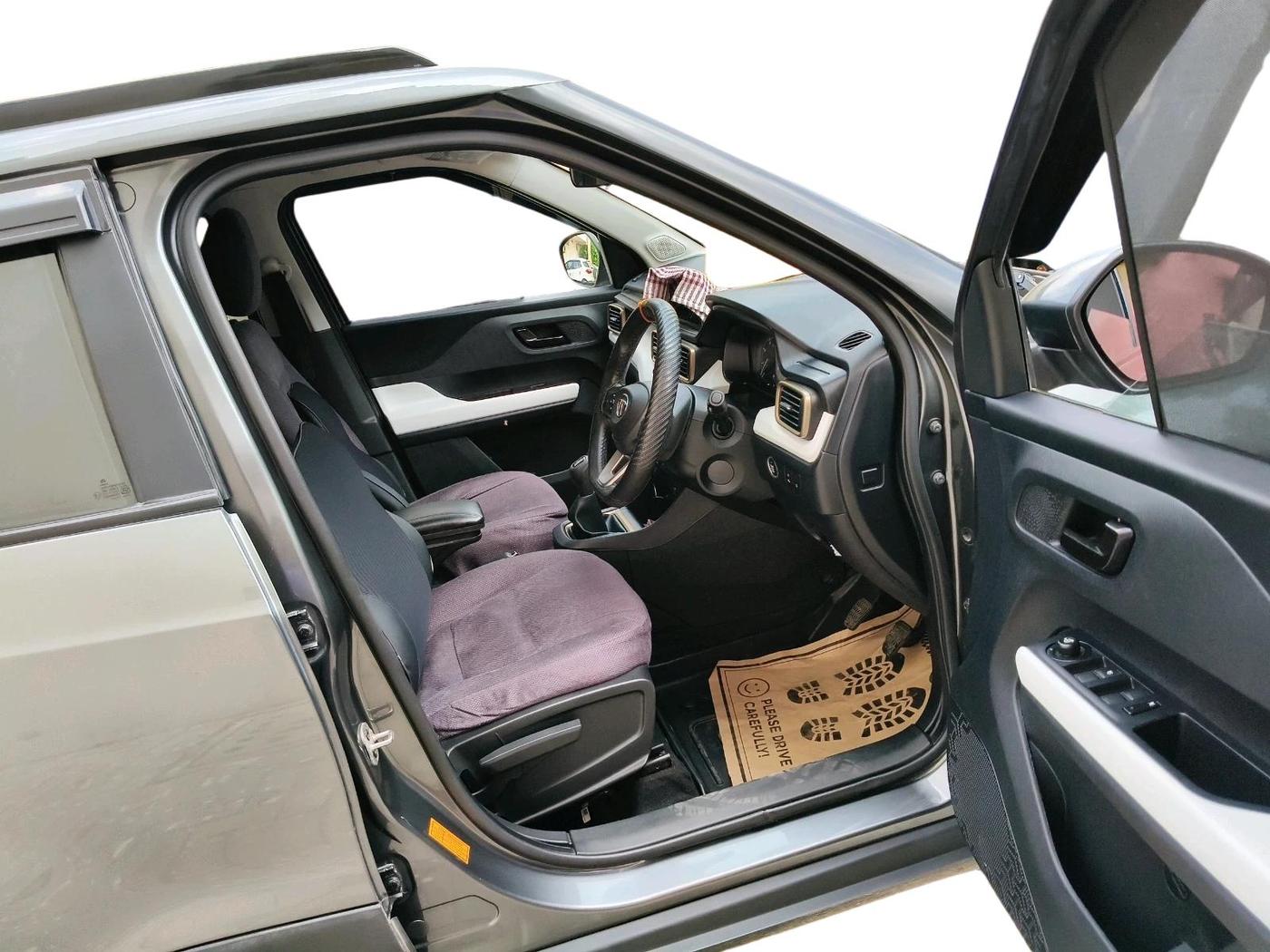 2022 Tata PUNCH ACCOMPLISHED MT, Petrol, Manual, 49,498 km, interior