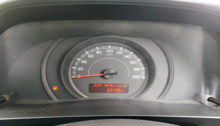 2020 Maruti Swift LXI, Petrol, Manual, 69,198 km, interior