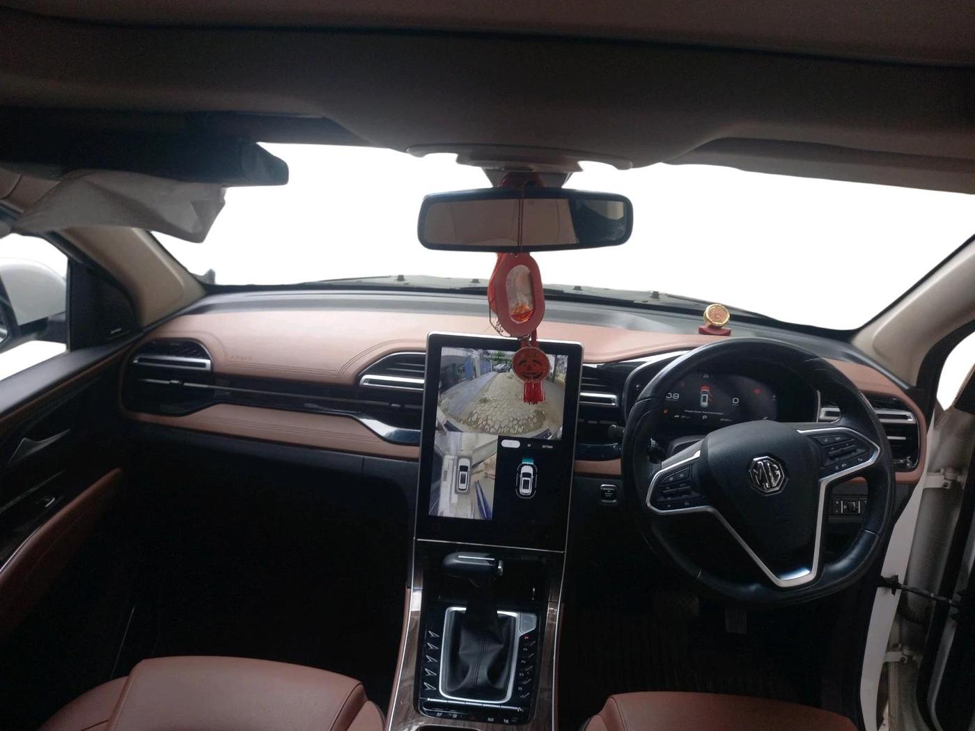 2023 MG HECTOR PLUS SHARP PRO 1.5 PETROL TURBO CVT 6 STR, Petrol, Automatic, 31,701 km, interior