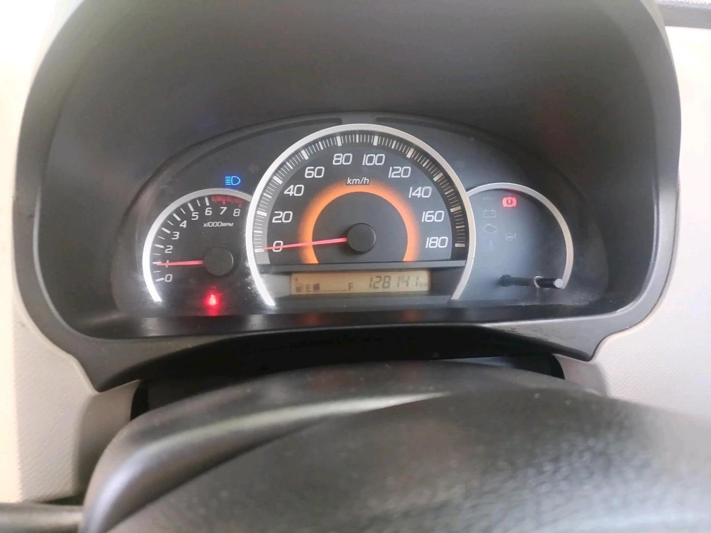 2014 Maruti Wagon R 1.0 VXI, Petrol, Manual, 1,28,141 km, interior