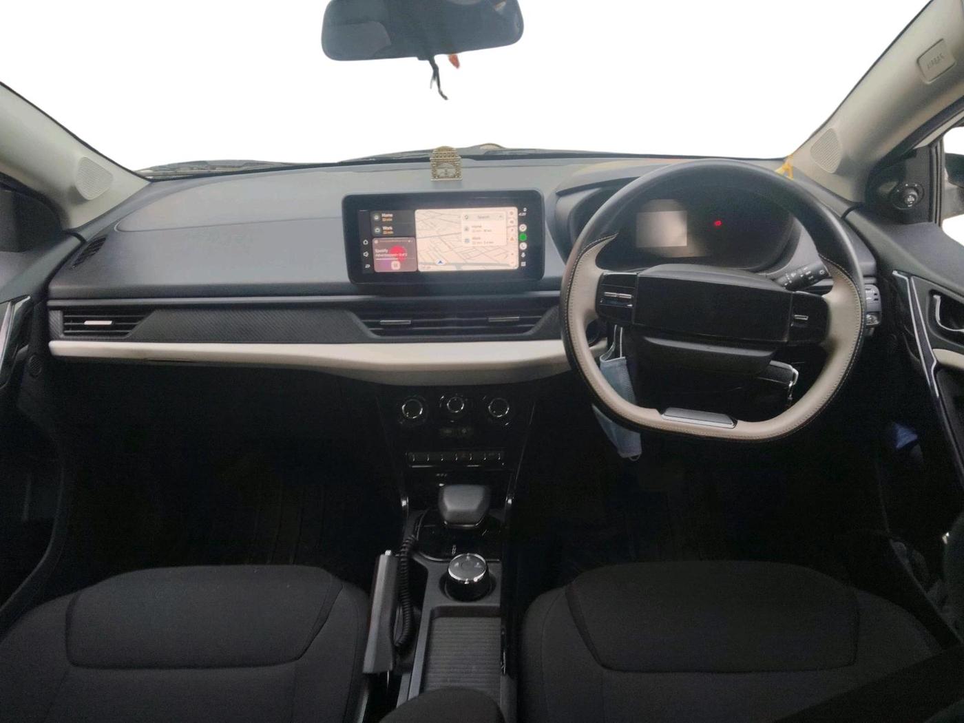 2025 Tata NEXON Pure Plus (S) 1.2 Petrol 6AMT, CNG, Automatic, 12,832 km, interior