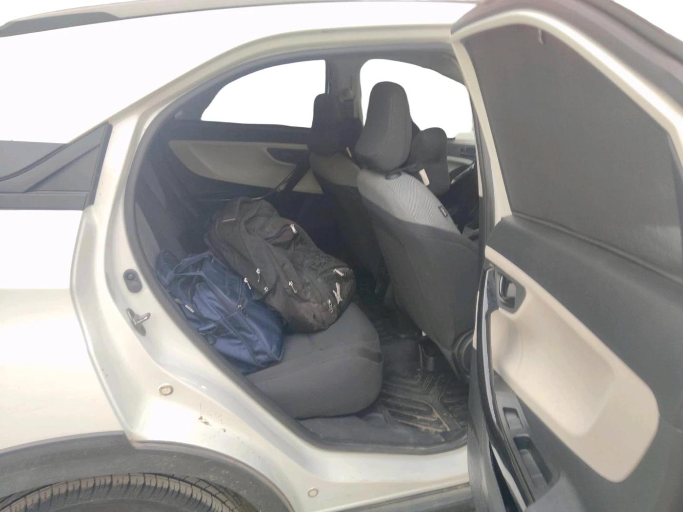 2025 Tata NEXON Pure Plus (S) 1.2 Petrol 6AMT, CNG, Automatic, 12,832 km, interior