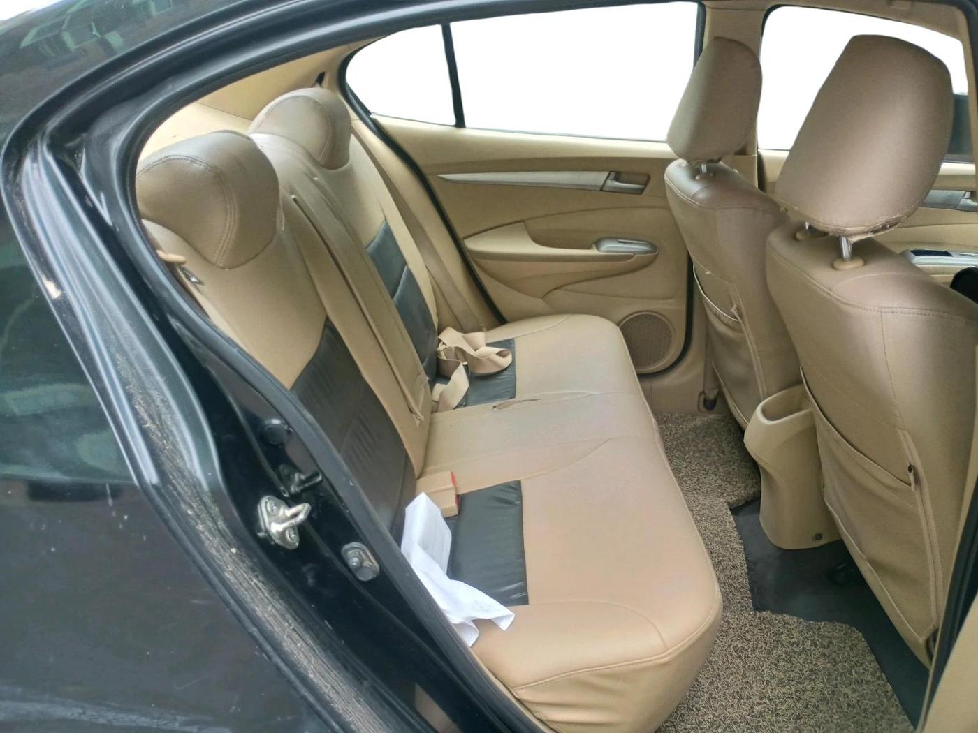 2011 Honda City 1.5L I-VTEC V MT, Petrol, Manual, 1,72,109 km, interior
