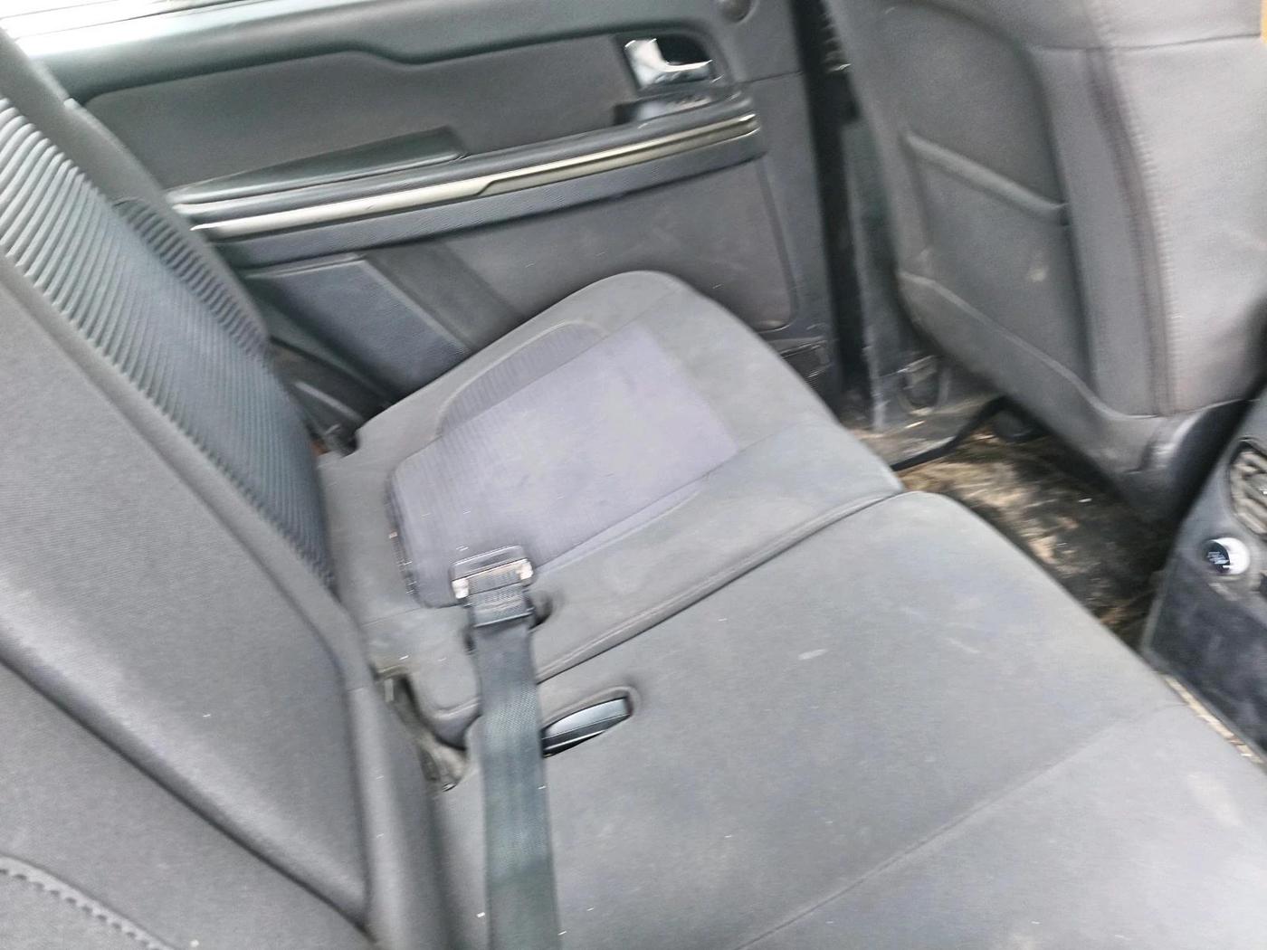 2018 Tata Hexa XM 4X2 7 STR, Diesel, Manual, 72,427 km, interior