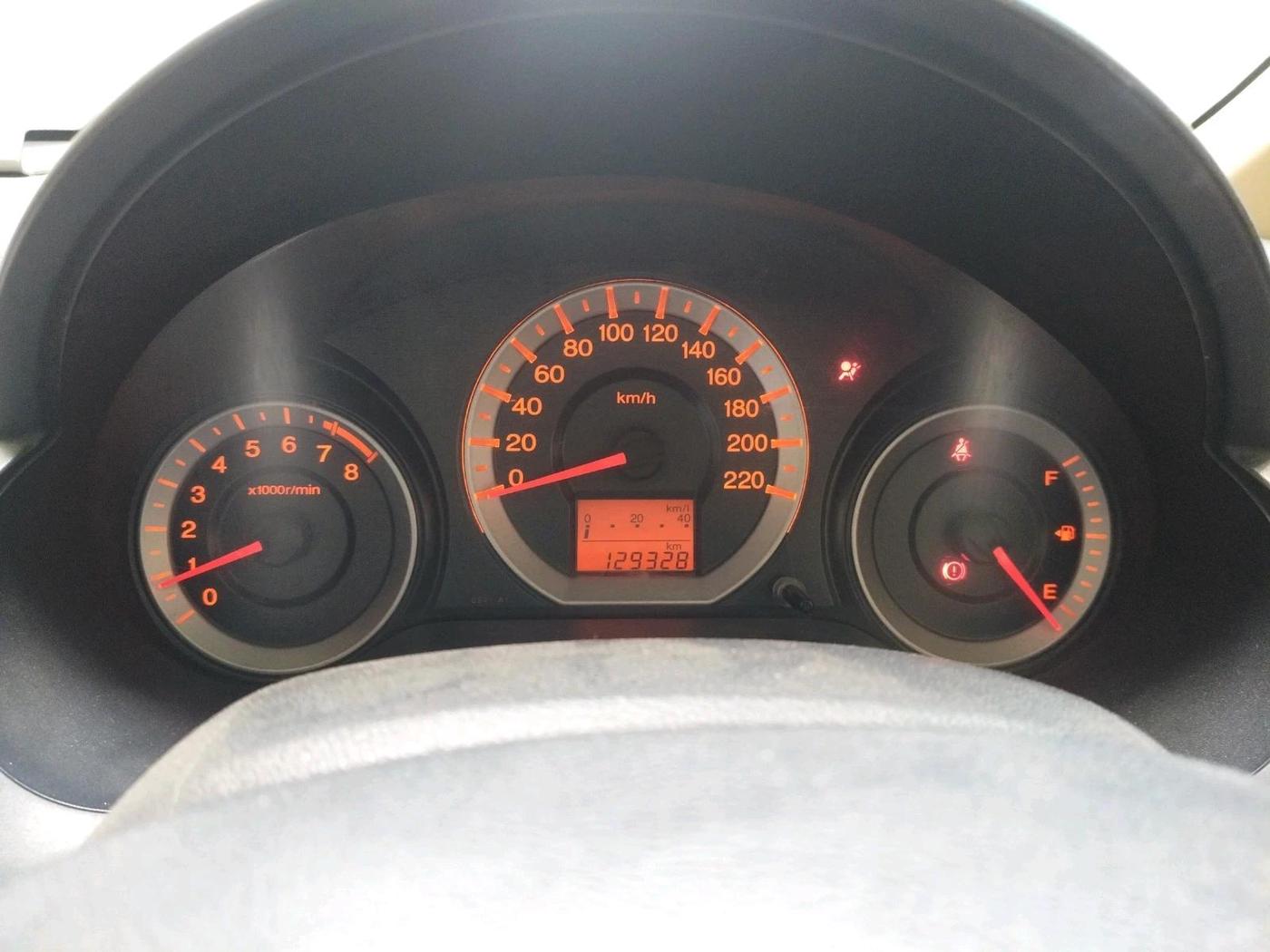 2011 Honda City 1.5L I-VTEC V MT, CNG, Manual, 1,29,328 km, interior