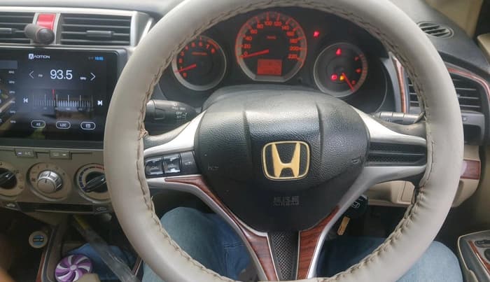 2011 Honda City 1.5L I-VTEC V MT, CNG, Manual, 1,29,328 km, interior