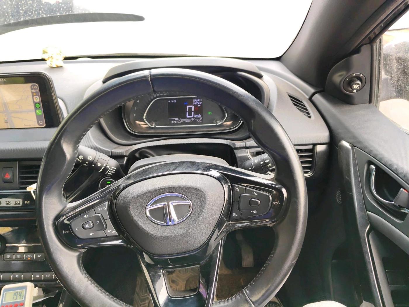 2023 Tata NEXON XZ PLUS LUX SUNROOF DARK PETROL, Petrol, Manual, 38,455 km, interior