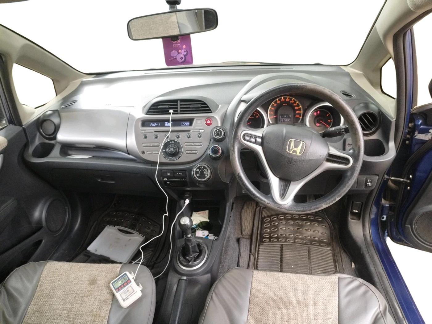 2011 Honda Jazz 1.2L I-VTEC BASE, Petrol, Manual, 57,090 km, interior