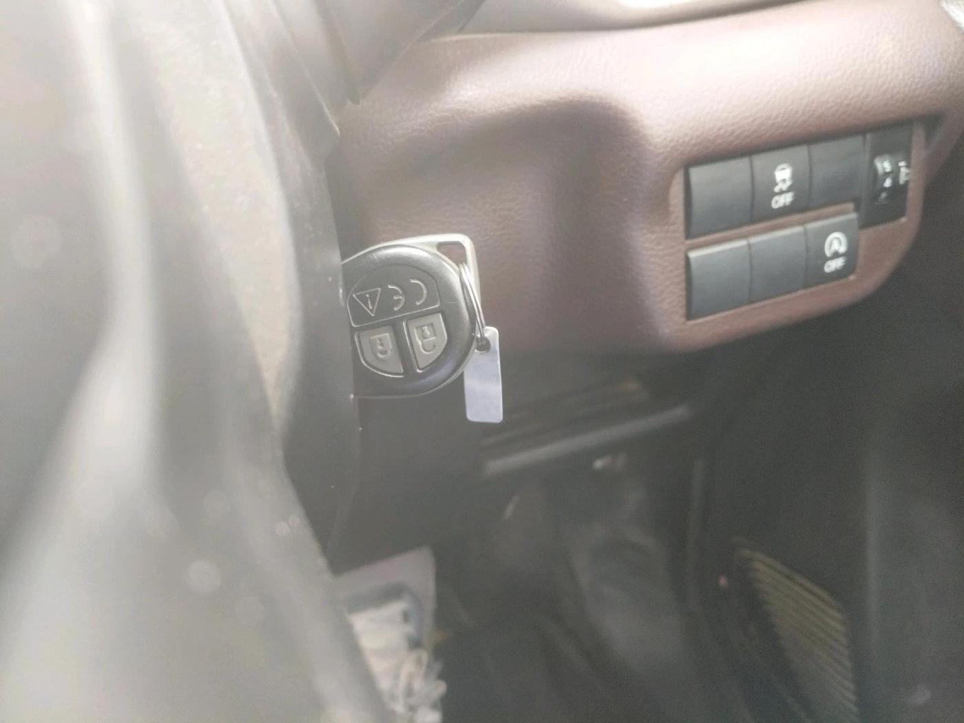 2024 Maruti FRONX DELTA PLUS 1.2L AGS, Petrol, Automatic, 40,847 km, interior