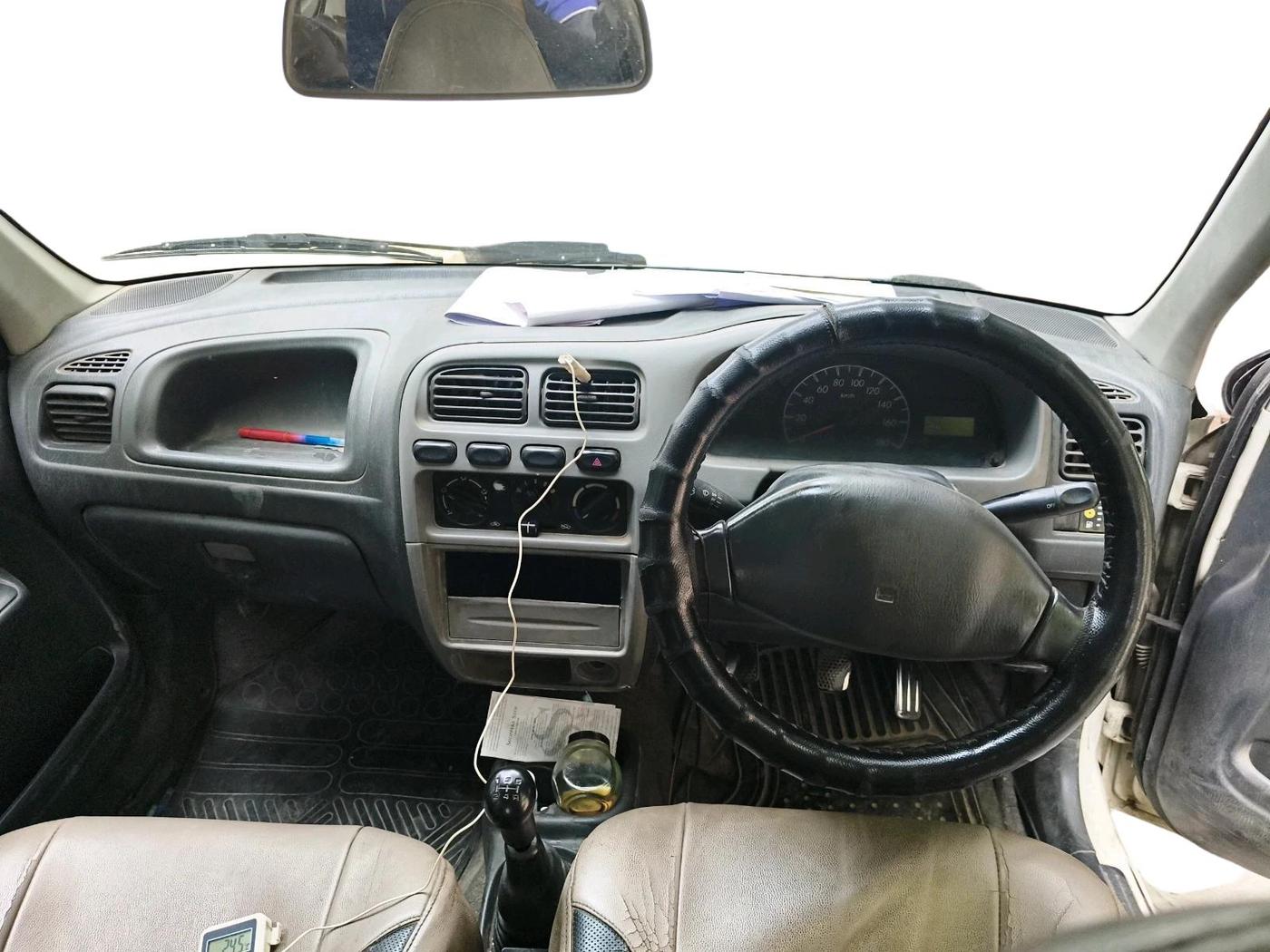 2011 Maruti Alto LX CNG, CNG, Manual, 2,82,588 km, interior