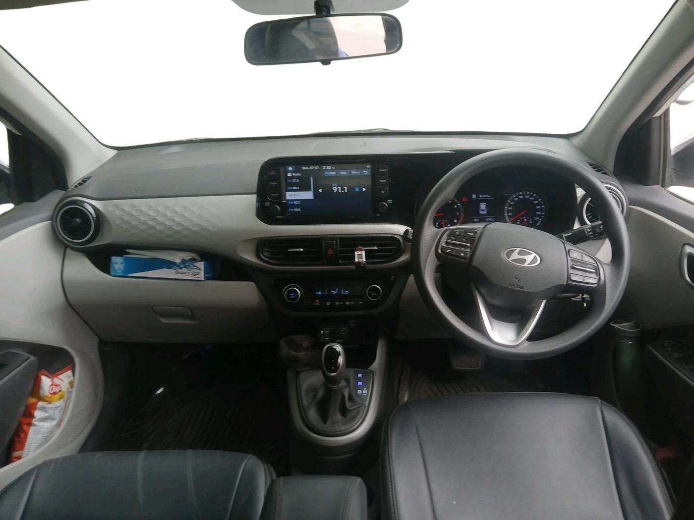 2023 Hyundai GRAND I10 NIOS SPORTZ AMT 1.2 KAPPA VTVT, Petrol, Automatic, 6,392 km, interior