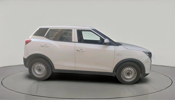 2019 Mahindra XUV300 W4 1.5 DIESEL, Diesel, Manual, 47,738 km, exterior