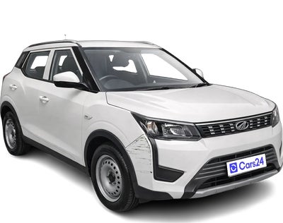 2019 Mahindra XUV300 - SUV - Diesel - Manual - ₹4.50 lakh