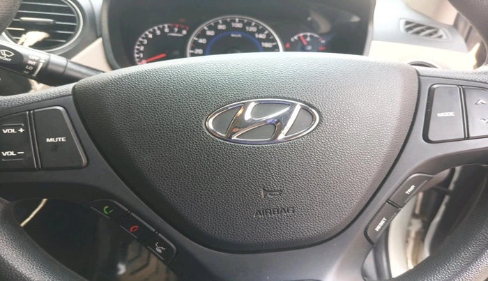 2019 Hyundai Grand i10 SPORTZ 1.2 KAPPA VTVT, Petrol, Manual, 24,285 km, interior