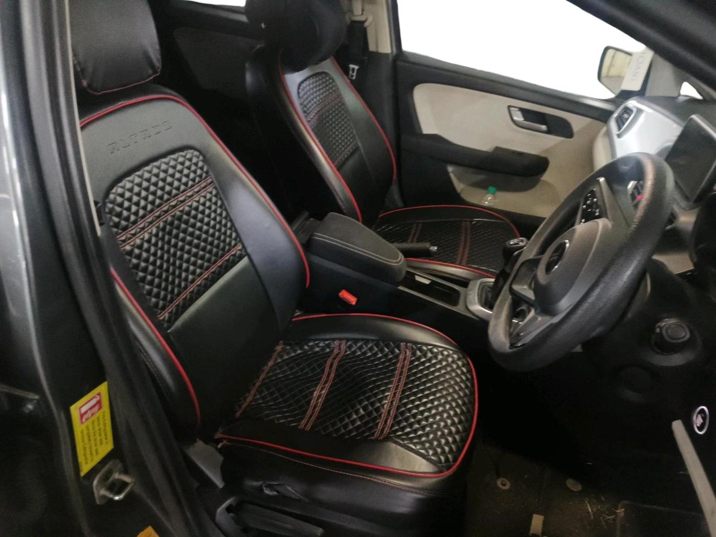 2025 Tata ALTROZ XZ CNG, CNG, Manual, 36,529 km, interior