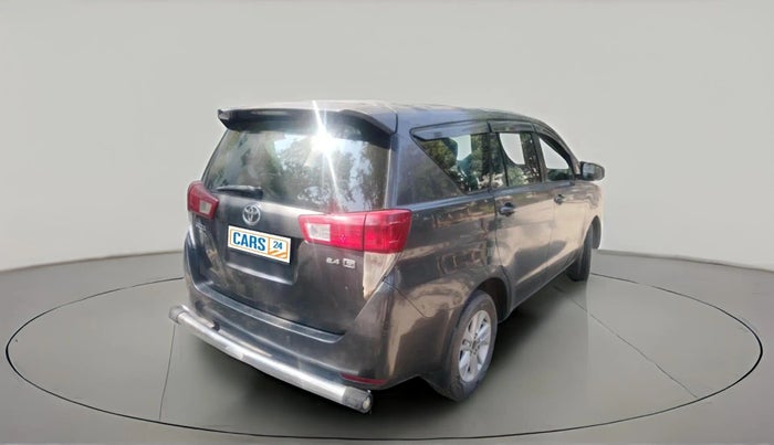 2017 Toyota Innova Crysta 2.4 GX 7 STR, Diesel, Manual, 1,16,647 km, exterior