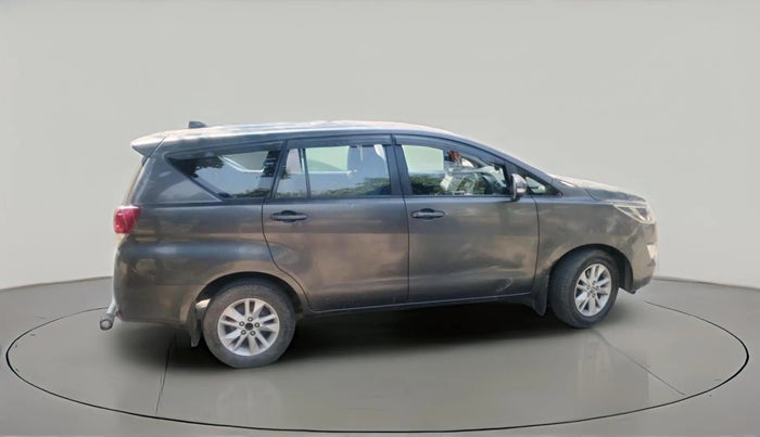 2017 Toyota Innova Crysta 2.4 GX 7 STR, Diesel, Manual, 1,16,647 km, exterior