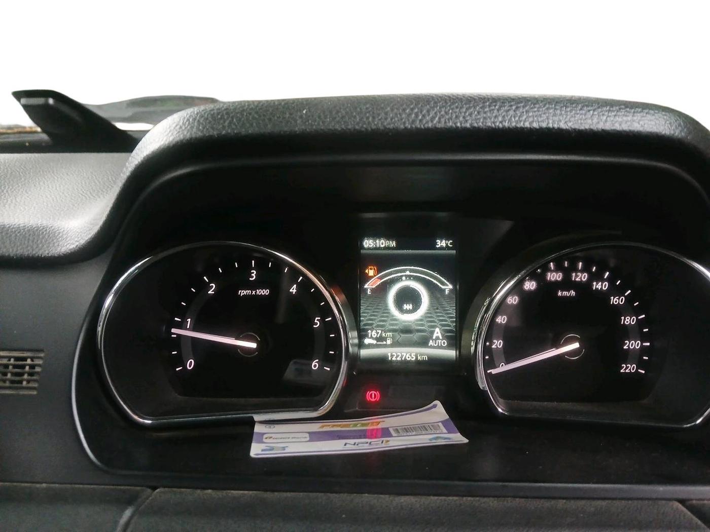 2018 Tata Hexa XT 4X2 7 STR, Diesel, Manual, 1,22,765 km, interior