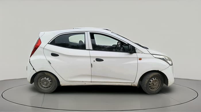 2016 Hyundai Eon D-LITE, CNG, Manual, 99,232 km, exterior