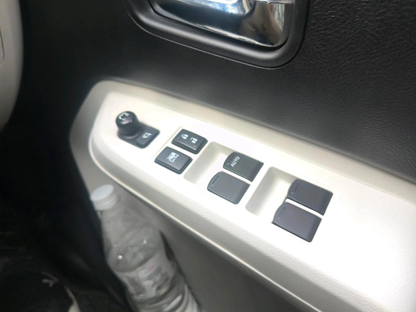 2022 Maruti IGNIS ZETA 1.2 AMT, Petrol, Automatic, 13,735 km, interior