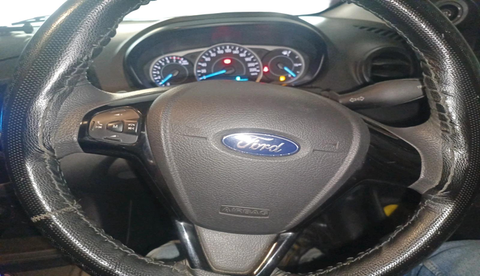 2020 Ford New Figo TITANIUM 1.2 PETROL MT, Petrol, Manual, 19,800 km, interior