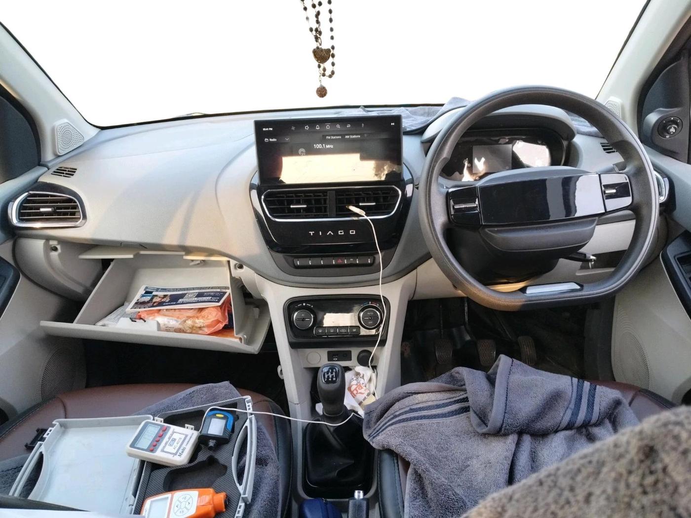 2025 Tata Tiago XZ iCNG, CNG, Manual, 13,915 km, interior