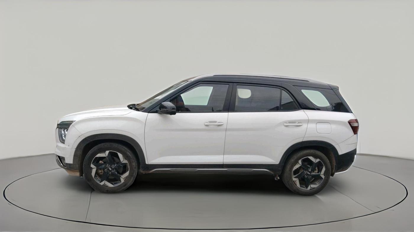 2023 Hyundai ALCAZAR PLATINUM 1.5 TURBO PETROL MT 7STR, Petrol, Manual, 69,403 km, exterior