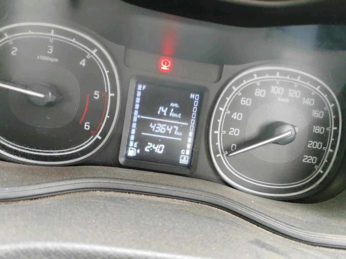 2019 Maruti Vitara Brezza LDI, Diesel, Manual, 43,647 km, interior