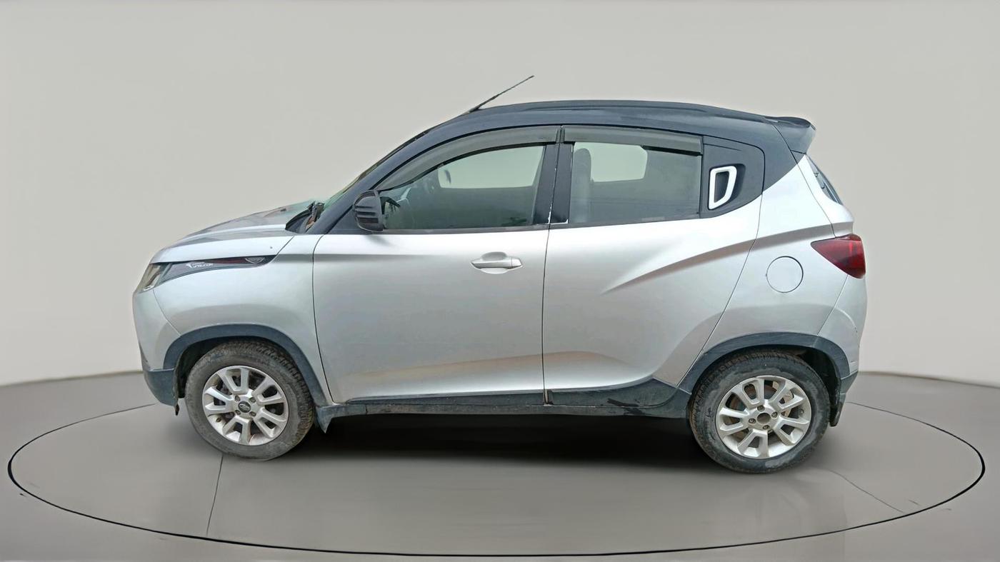 2017 Mahindra Kuv100 K8 6 STR, CNG, Manual, 72,548 km, exterior