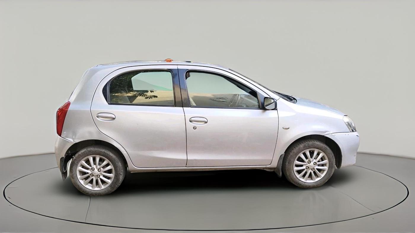 2011 Toyota Etios Liva V, Petrol, Manual, 68,287 km, exterior