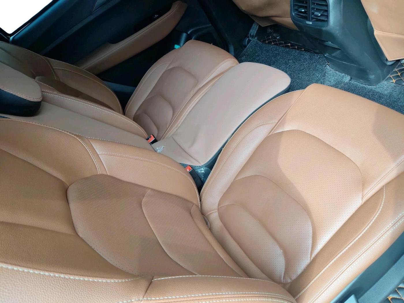 2022 MG HECTOR PLUS SHARP 1.5 PETROL TURBO HYBRID MT 6-STR, Petrol, Manual, 49,323 km, interior