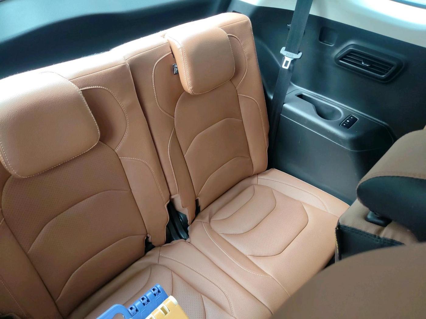 2022 MG HECTOR PLUS SHARP 1.5 PETROL TURBO HYBRID MT 6-STR, Petrol, Manual, 49,323 km, interior